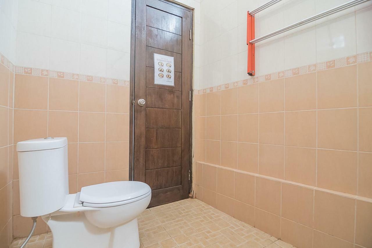 Hotel Reddoorz Near Jatinangor Town Square Exteriér fotografie